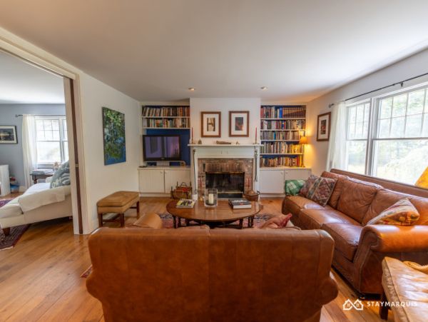 Hamptons Home 1020728