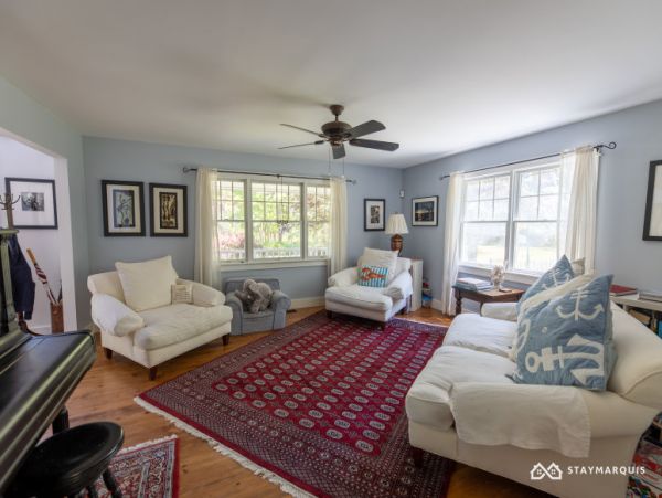Hamptons Home 1020728