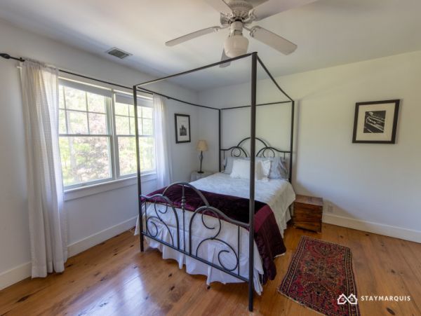 Hamptons Home 1020728