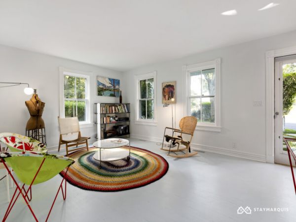 Hamptons Home 1020729