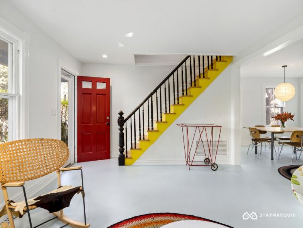 Hamptons Home 1020729