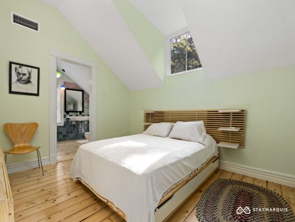 Hamptons Home 1020729