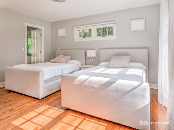Hamptons Home 1020732