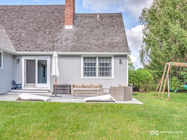 Hamptons Home 1020732