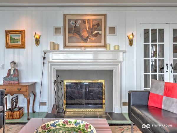 Hamptons Home 1020733
