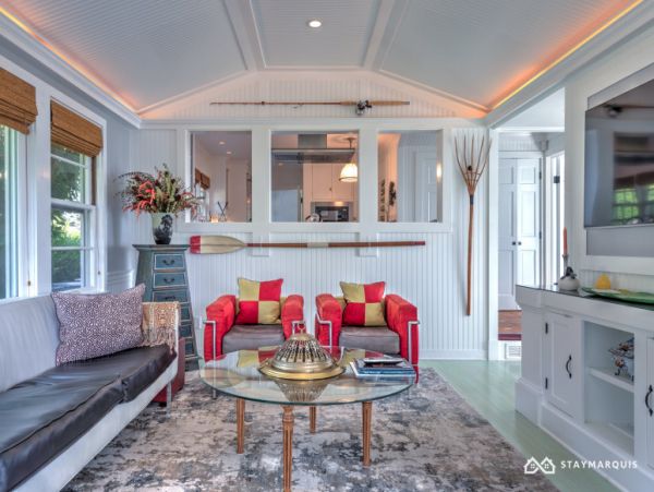Hamptons Home 1020733