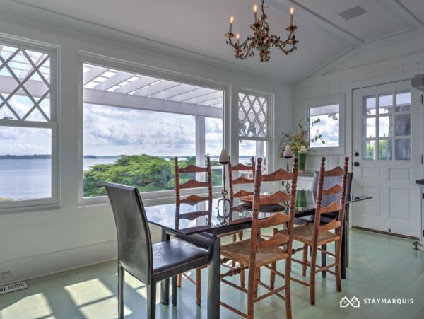 Hamptons Home 1020733