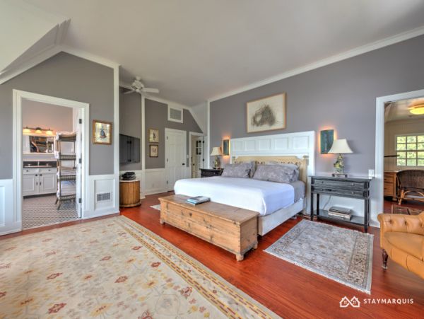 Hamptons Home 1020733