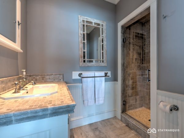 Hamptons Home 1020733