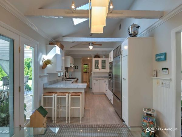 Hamptons Home 1020734