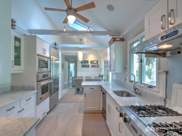 Hamptons Home 1020734