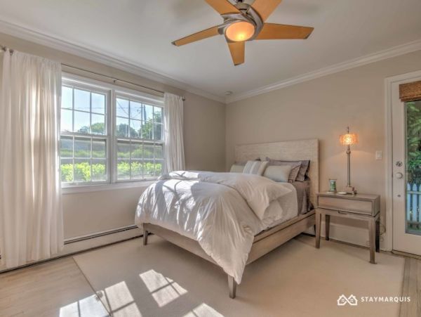 Hamptons Home 1020734