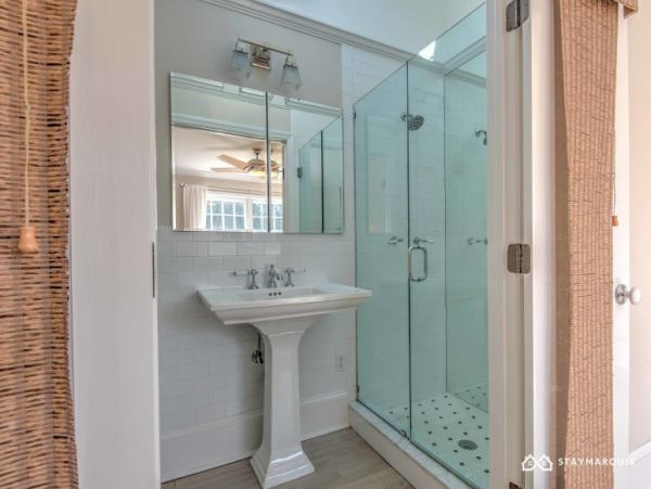 Hamptons Home 1020734
