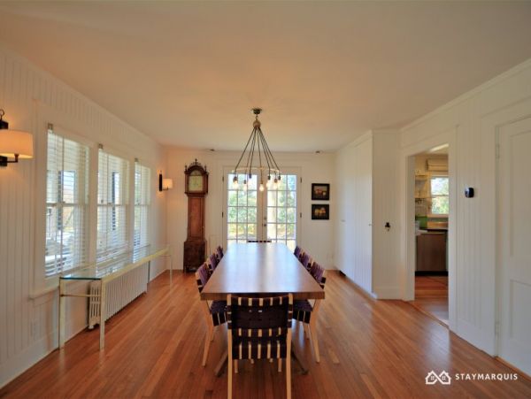 Hamptons Home 1020735
