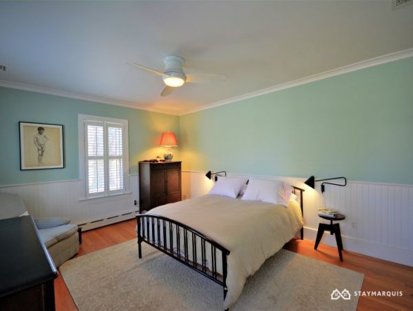 Hamptons Home 1020735
