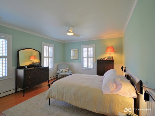 Hamptons Home 1020735