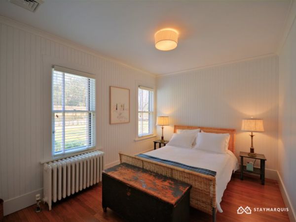 Hamptons Home 1020735