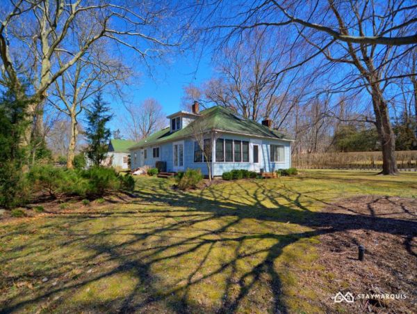 Hamptons Home 1020735