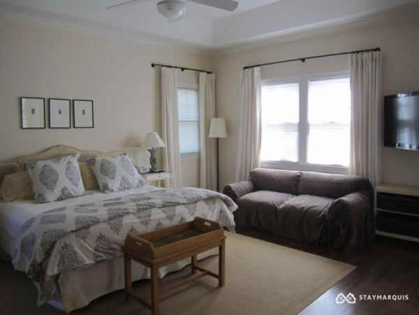 Hamptons Home 1020736