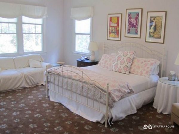Hamptons Home 1020736
