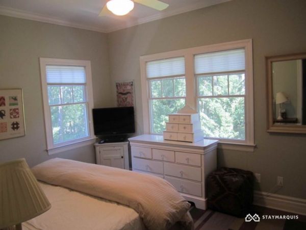 Hamptons Home 1020736
