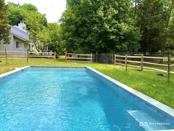 Hamptons Home 1020737