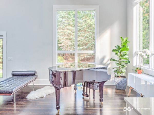 Hamptons Home 1020738