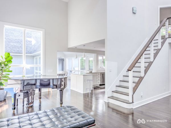 Hamptons Home 1020738