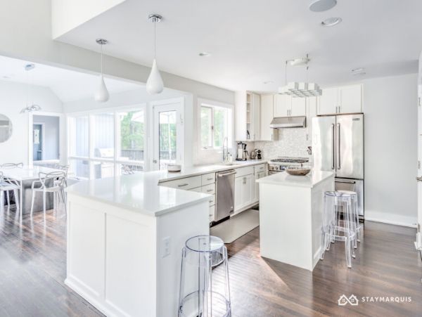 Hamptons Home 1020738