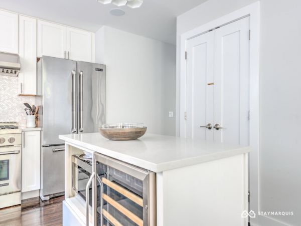 Hamptons Home 1020738