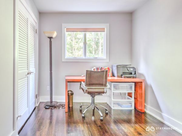 Hamptons Home 1020738
