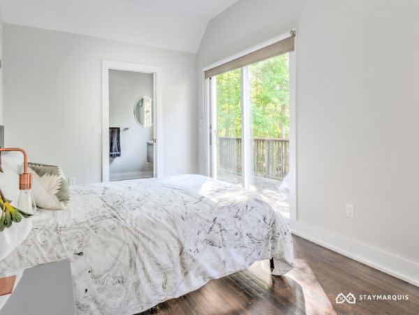 Hamptons Home 1020738