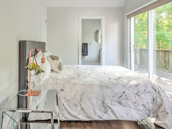 Hamptons Home 1020738