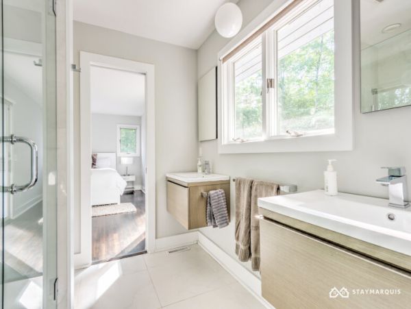 Hamptons Home 1020738