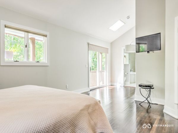 Hamptons Home 1020738