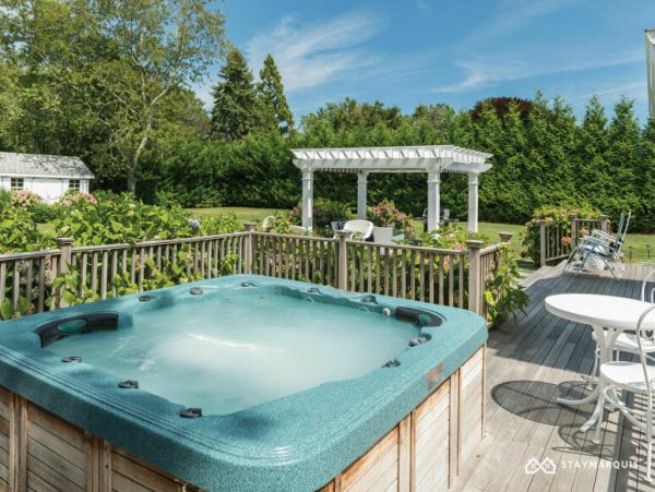 Hamptons Home 1020739