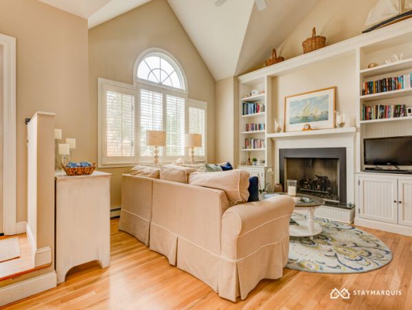 Hamptons Home 1020739