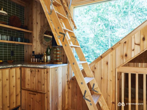Hamptons Home 1020740