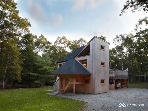 Hamptons Home 1020740
