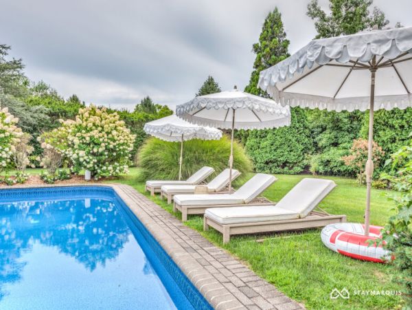 Hamptons Home 1020741
