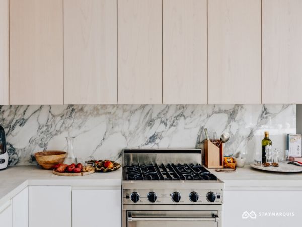 Hamptons Home 1020741