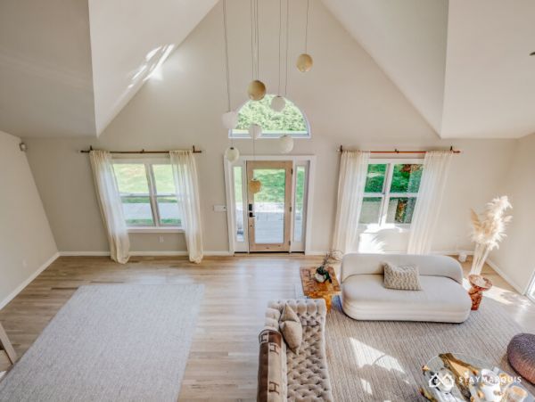 Hamptons Home 1020741