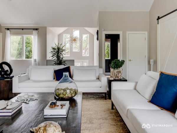 Hamptons Home 1020742