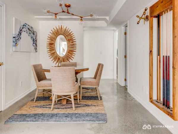 Hamptons Home 1020742