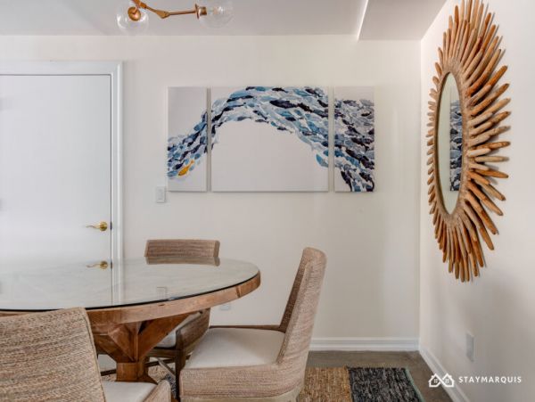 Hamptons Home 1020742