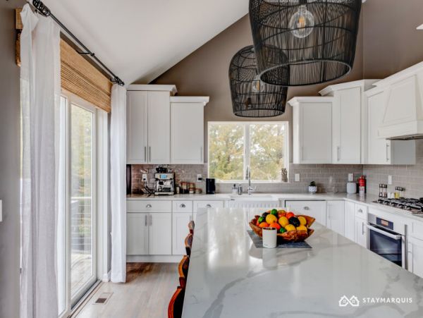 Hamptons Home 1020742