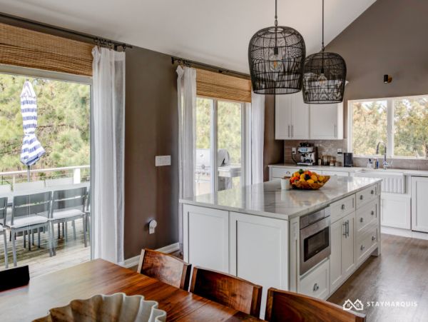 Hamptons Home 1020742
