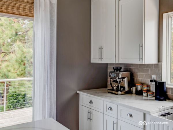 Hamptons Home 1020742