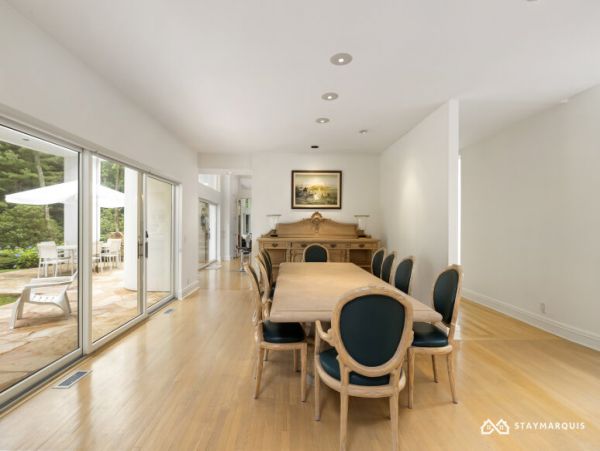 Hamptons Home 1020743