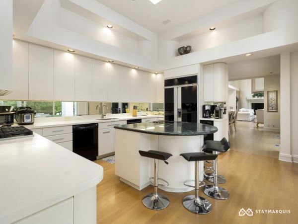 Hamptons Home 1020743